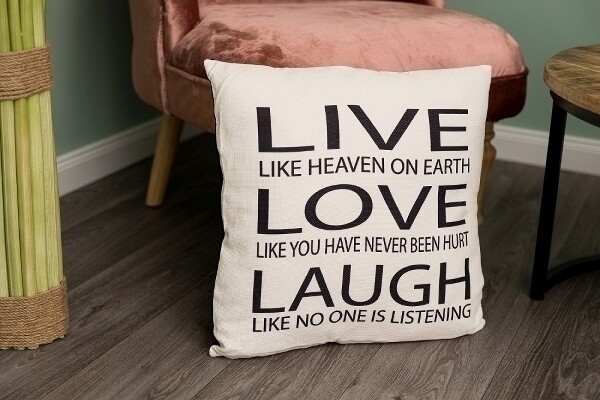 Deko-Kissen mit Füllung &quot;Live Love Laugh&quot;