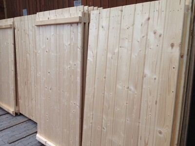 Sauerland Villa Holz-Hundezwinger 2 x 3 m | Flachdach | braun | Gitter