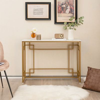Konsolentisch mit Marmor & Geometrischem Metallrahmen Eingangstisch Schmal Golden