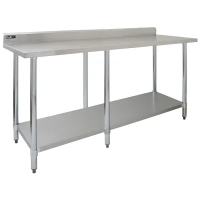 Gastronomie Arbeitstisch aus Edelstahl 210 cm | 250 kg Traglast, Rückwand, verstellbare Ablage/Füsse