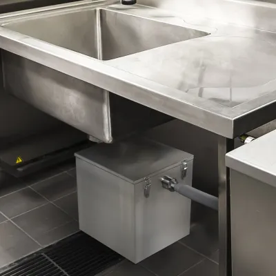 Gastro Fettabscheider 35L – Edelstahl, unter Spülbecken, 50mm Ein-/Auslass