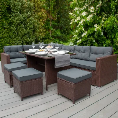 Rattan Eckgarnitur 9‑Sitzer – Braun | Polyrattan Lounge‑Set mit Tisch + Regenschutz