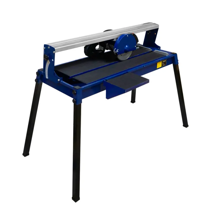 Fliesenschneider mit Tisch – 720 mm Schnittlänge, 800 W, Wasser­kühlung, Laserführung, 2x Diamantscheibe