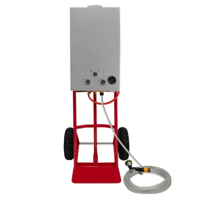 Tragbare Pferdedusche 18L – Mobiles Pferde-Duschsystem mit 36 kW Gasboiler und 10 m Schlauch