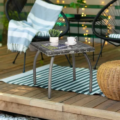 Rattan-Gartentisch im gemütlich-schicken Stil, Beistelltisch in Grau