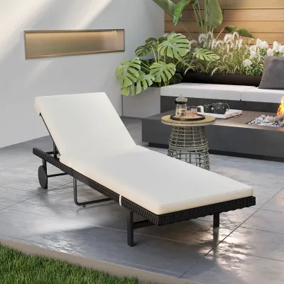 Rattan Sonnenliege Gartenliege mit Kissen, verstellbar mit Rollen, 198 x 65 x 85 cm, Creme
