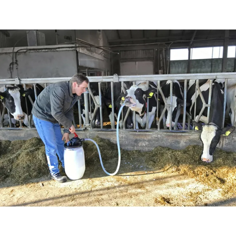 Cow Drencher – 25 Liter – Pansenpumpe für Rinder – Inklusive Schlauch