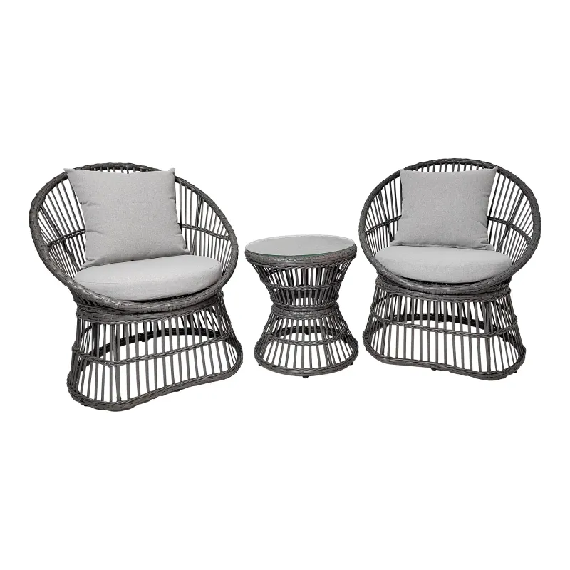 Natal Lounge Set Grau | Rattan, inkl. Kissen, 2 Stühle, Tisch Natal Lounge Set: 2 Sessel, 1 Tisch, Rattan, grau, inkl. Kissen. Gemütlich für Schweizer Gärten.