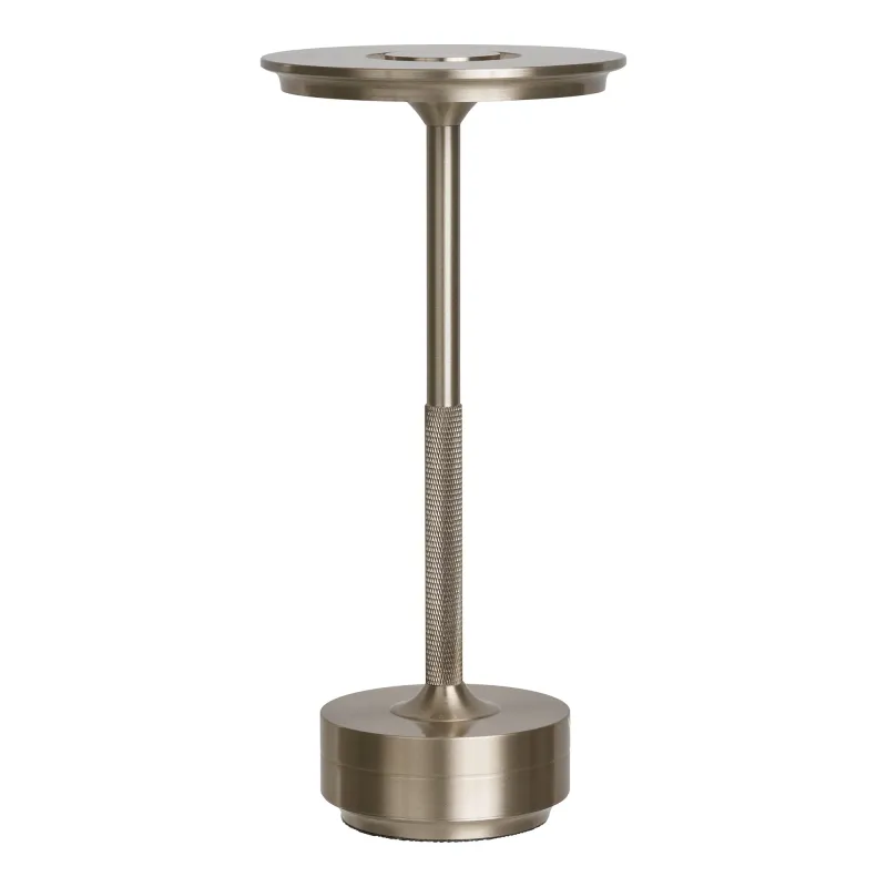Lyneham Tischleuchte Wiederaufladbar Metall Silber Ø13x28,5 cm LED USB-C Elegante Lyneham Tischleuchte in Silber, Ø13x28,5cm. Wiederaufladbar mit 3 Lichtstufen für Schweizer Wohnräume.