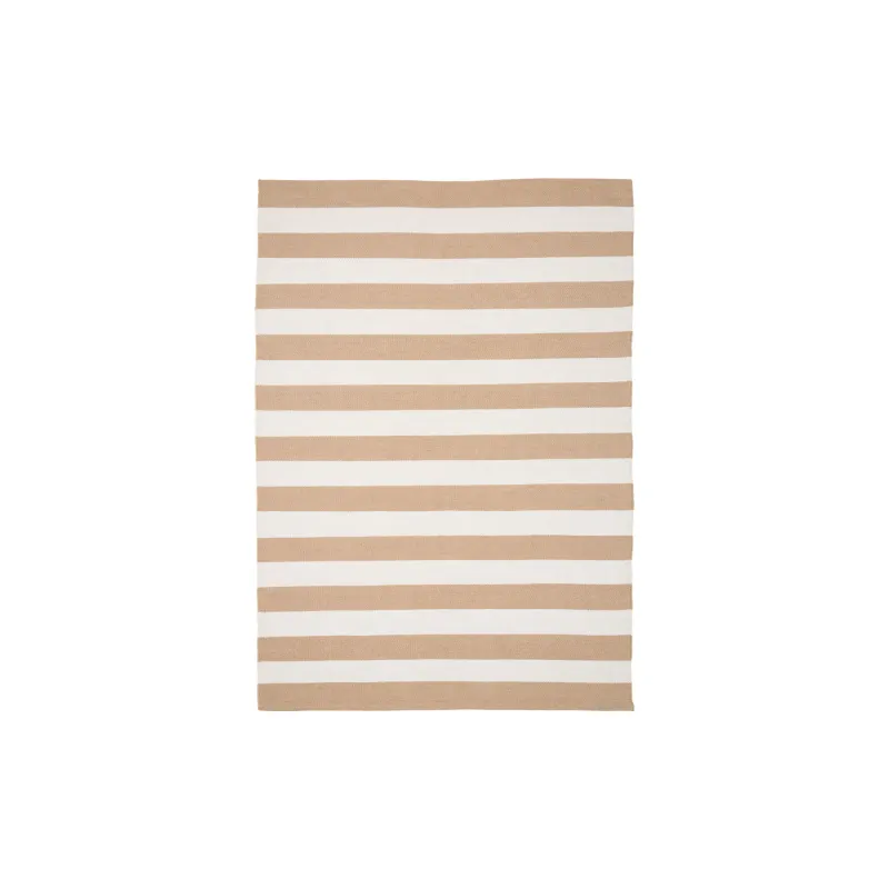 Pina Outdoor-Teppich Recycelter Kunststoff Beige/Cremeweiss 140x200 cm Pina Outdoor-Teppich, beige/cremeweiss gestreift, recycelter Kunststoff, 140x200cm. Nachhaltig für Schweizer Aussenbereiche.