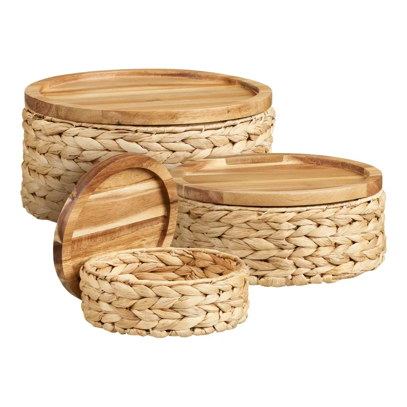 Botofte-Körbe 3er-Set Wasserhyazinthe Holzdeckel Natur 3er-Set Botofte-Körbe, Wasserhyazinthe, Natur, mit Holzdeckel. Stilvolle Aufbewahrung für Schweizer Zuhause.