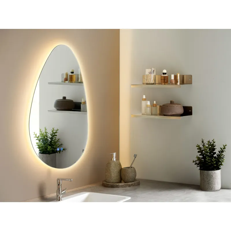Kiama Spiegel LED Antibeschlag 3 Lichtmodi Organische Form 58x80 cm