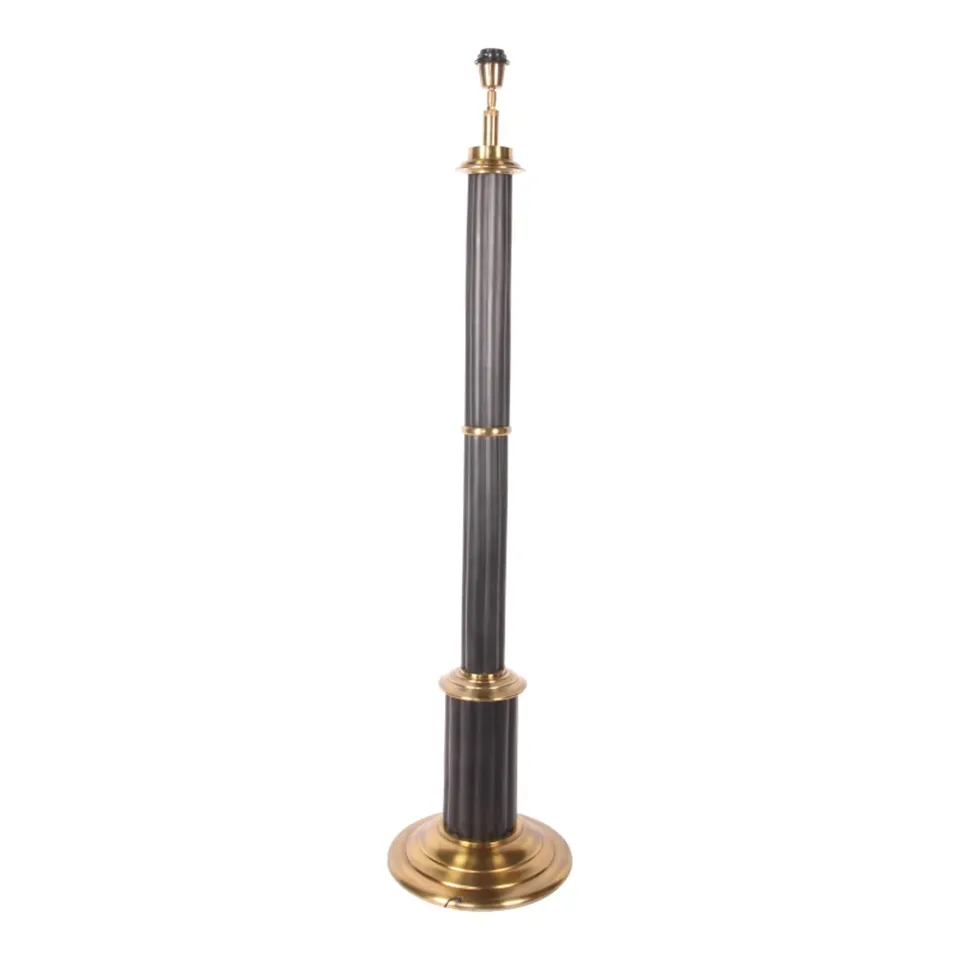 Stehleuchtenfuss Gold Schwarz Aluminium 125 cm Stehleuchtenfuss in Gold und Schwarz, 125cm. Klassischer gerillter Stehlampenfuss aus Aluminium für Schweizer Wohnräume.