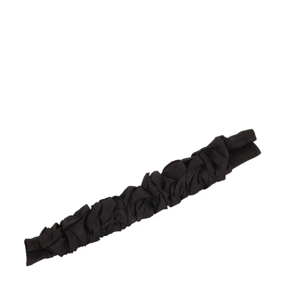 Kronleuchter Kabelabdeckung Schwarz Seide 183 cm Schwarze Kronleuchter-Kabelabdeckung aus Seide, 183cm. Elegante Kettenabdeckung für Schweizer Lampen.