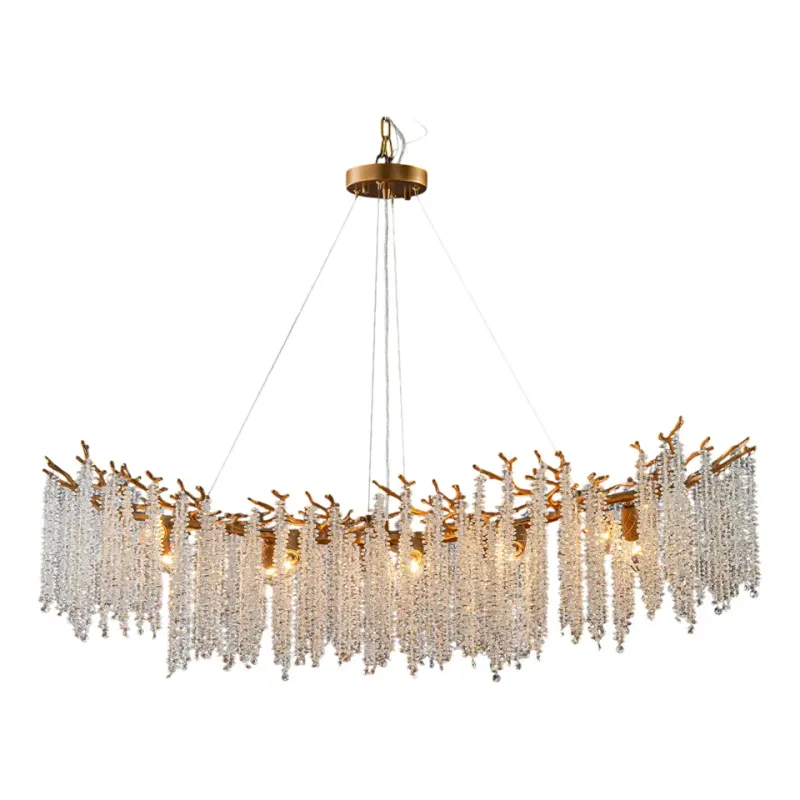 Kronleuchter Wasserfall Gold Eisen & Glas 120 cm Kronleuchter Wasserfall in Gold, 120cm. Ovaler Hängeleuchter mit Kristallketten für Schweizer Esszimmer.