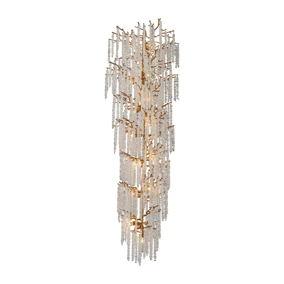 Kronleuchter Wasserfall Gold Eisen & Glas 200 cm Kronleuchter Wasserfall in Gold, 200cm. Monumentaler, hoher Kristall-Hängeleuchter für Schweizer Treppenhäuser.