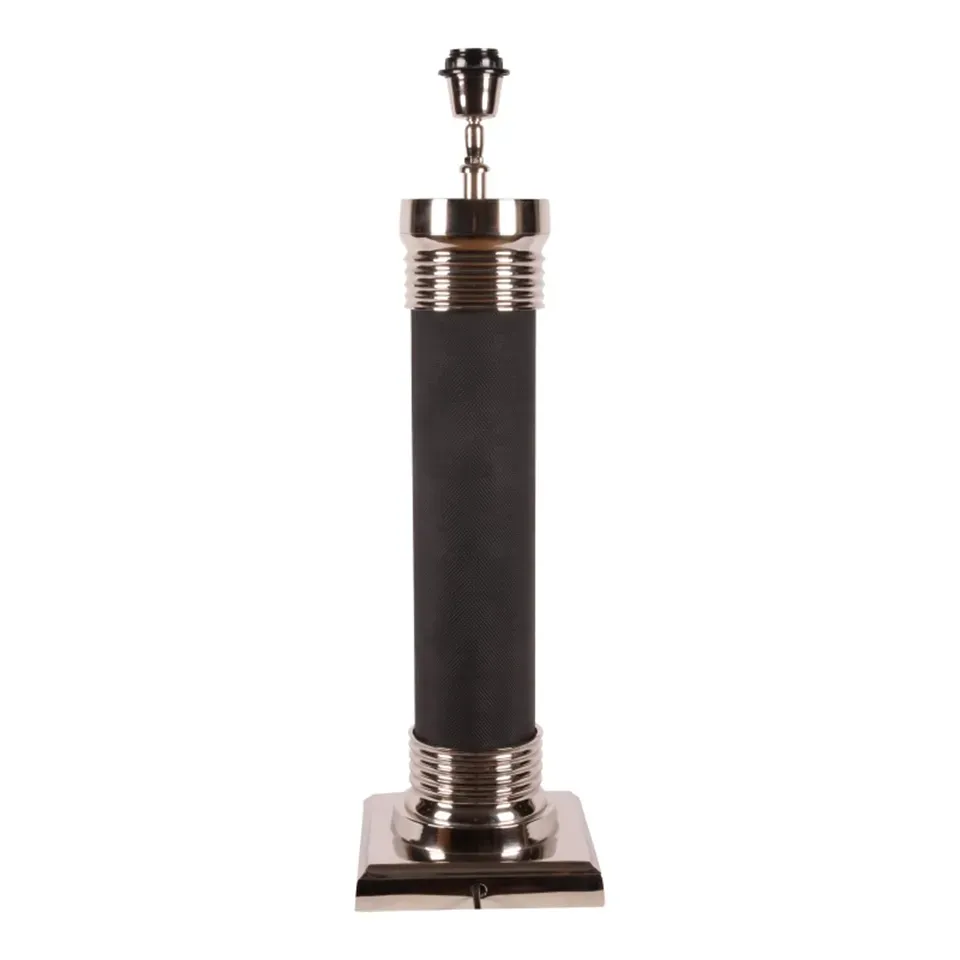 Tischlampenfuss Silber Schwarz Aluminium 68 cm Tischlampenfuss Silber Schwarz, 68cm. Moderner gerillter Lampenfuss aus Aluminium für Schweizer Wohnräume.