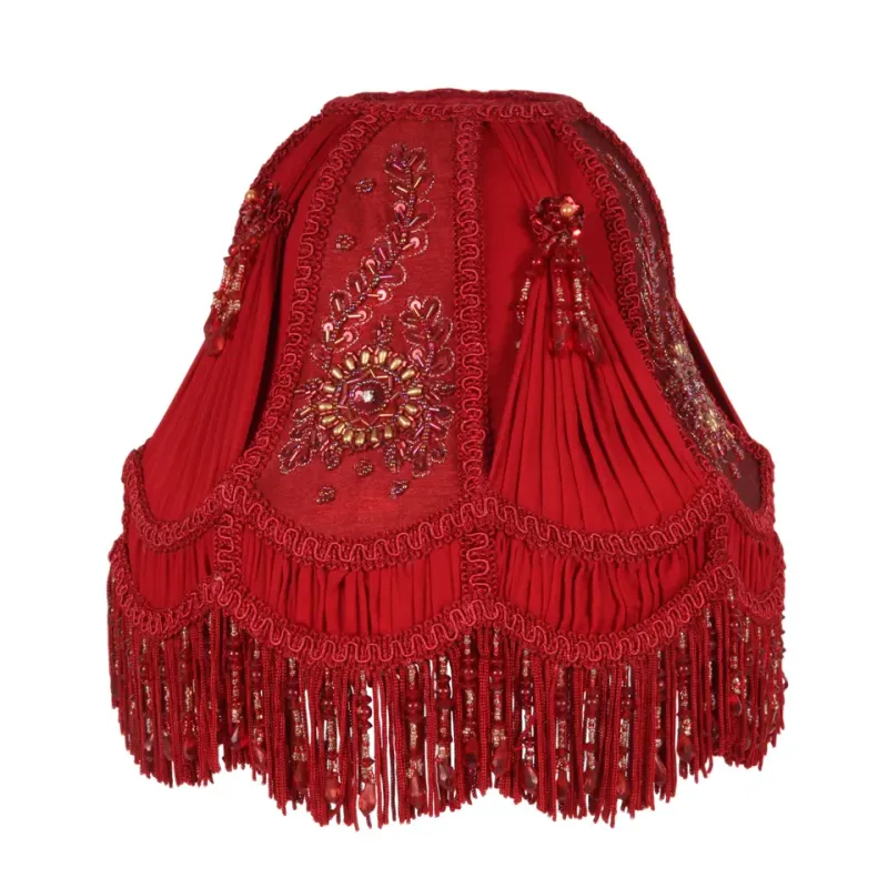 Viktorianischer Kuppellampenschirm Rot Stoff Fransen Ø26 cm Roter viktorianischer Kuppel-Lampenschirm mit Stickerei, Fransen & Perlen, ø26cm. Leidenschaftlicher Barock-Akzent.