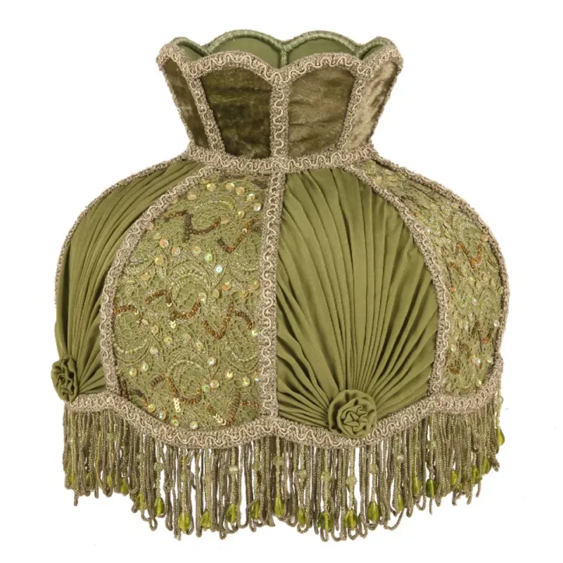 Lampenschirm Victorian Grün Samt Barock Kronenaufsatz Ø27 cm Grüner viktorianischer Samt-Lampenschirm mit Kronenaufsatz, Pailletten & Fransen, 27cm. Barock-Blickfang.