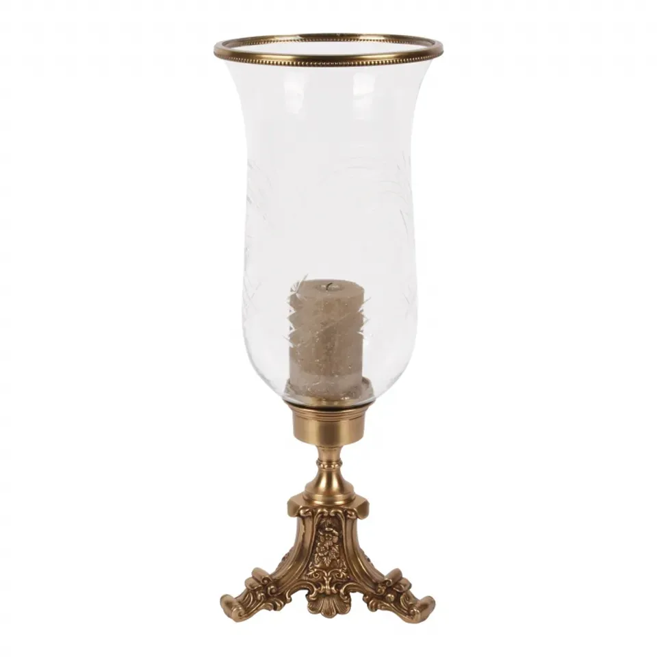 Windlicht Vanna Sturmlaterne Gold Messing Glas 57 cm Antikes Messing-Windlicht Vanna auf Fuss mit Schliffglas, 57cm. Imposante Sturmlaterne fürs Schweizer Zuhause.