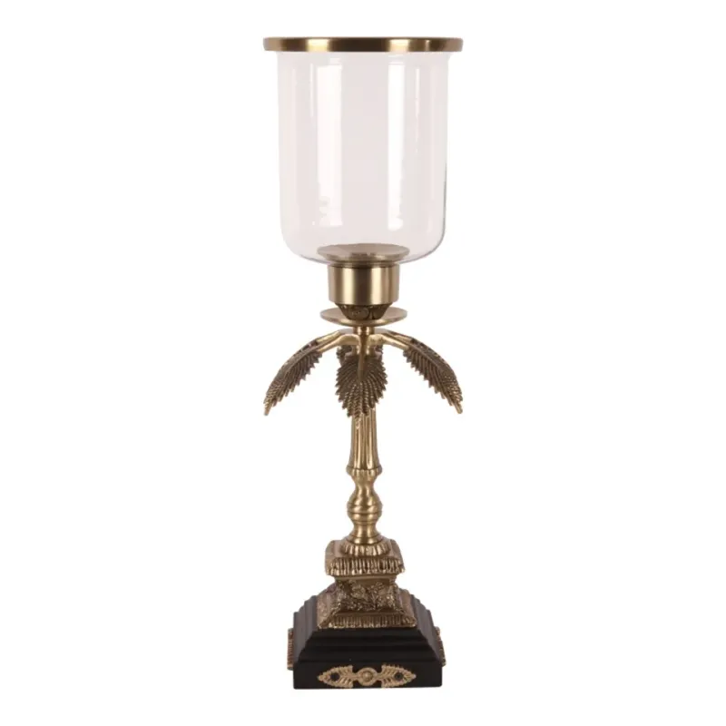 Hurricane Windlicht Palme Gold Messing Glas 60 cm Goldenes Palmen-Windlicht Hurricane aus Messing & Glas, 60cm. Exklusiver Kerzenhalter für das Schweizer Zuhause.