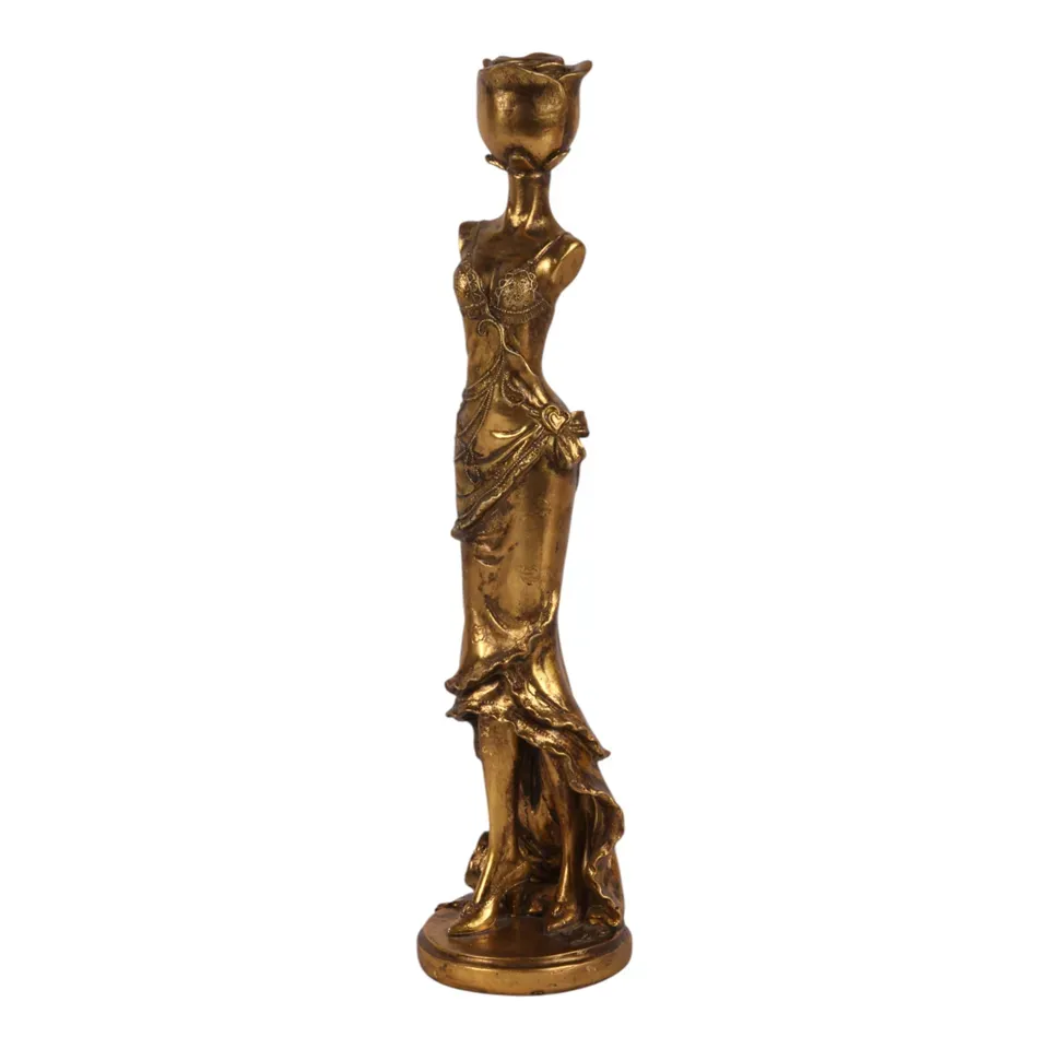 Kerzenständer Frau Damenfigur Gold Kunstharz 40.5 cm Goldener Kerzenständer Frau im Abendkleid aus Kunstharz, 40.5cm. Elegante Deko-Figur für das Schweizer Zuhause.