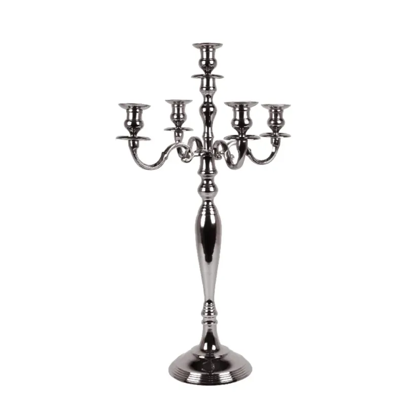  Silberner Aluminium-Kandelaber 5-armig, 80cm hoch. Klassischer Armleuchter für Stabkerzen mit rundem Sockel.