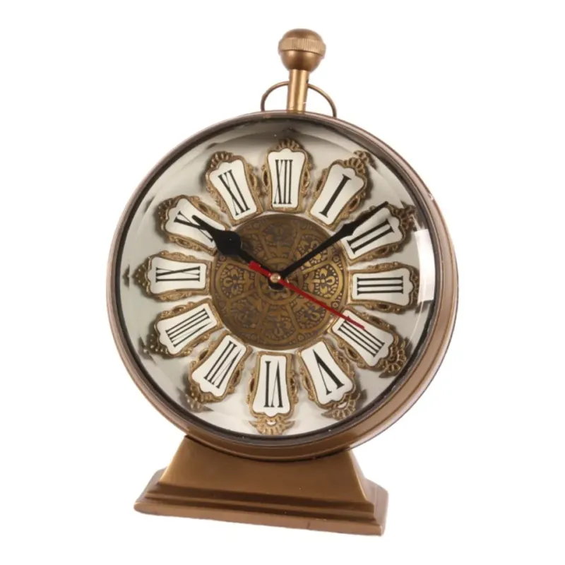 ​Uhrentrophäe Alain, Messing, gold, ø17,5cm, 27x21x13cm im barocken Stil.