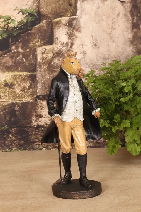 Stehende Pferdefigur Gentleman Polyresin Bekleidet 32 cm