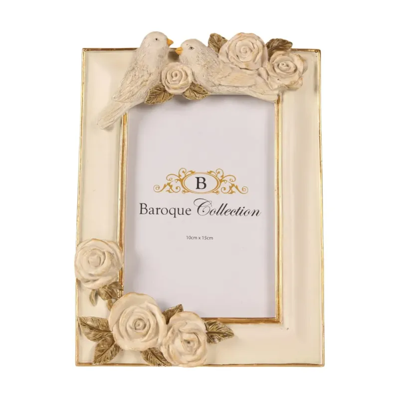 Bilderrahmen Creme 10 x 15 cm aus Kunstharz mit Tauben und Rosen Cremefarbener Bilderrahmen aus Kunstharz für Fotos 10 x 15 cm mit Tauben, Rosen und goldenen Blättern