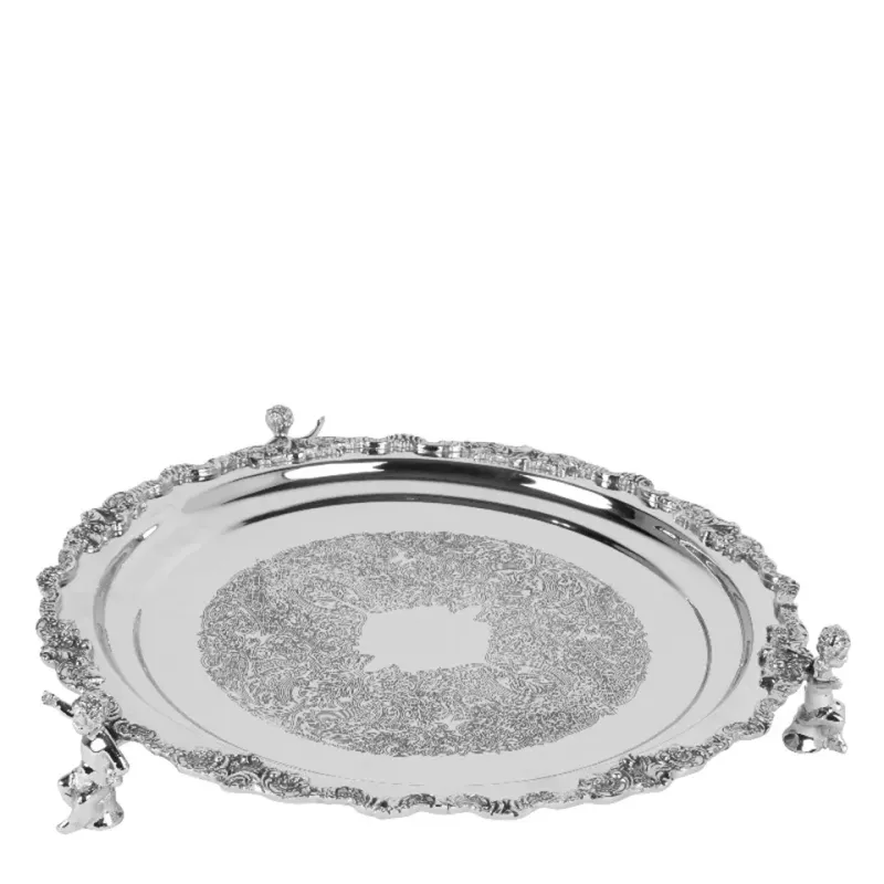 Rundes silbernes Messingtablett, 39 cm, mit verziertem Rand und kleinen Engelsfiguren Rundes Tablett 39 cm aus Messing in Silber