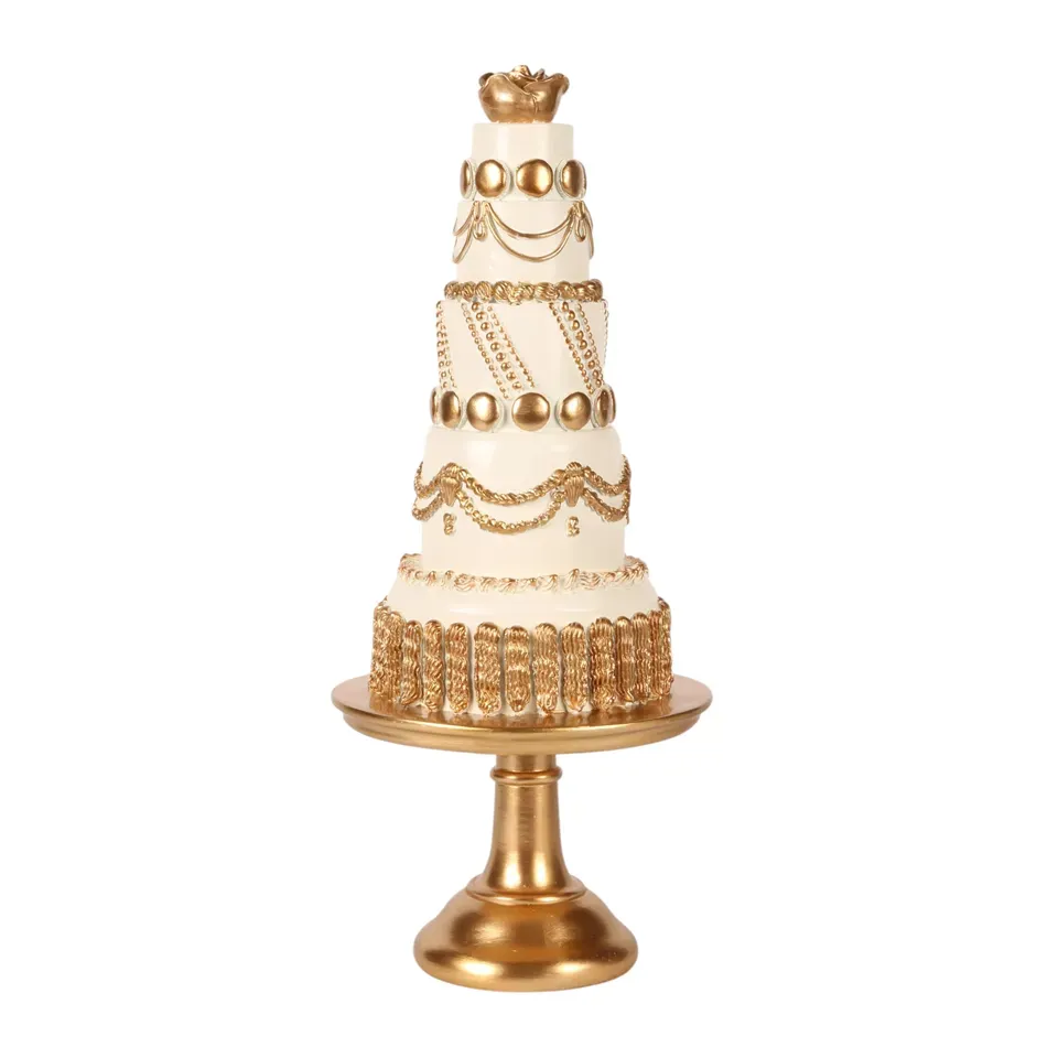 Dekofigur Torte 46 cm in Cremeweiss und Gold Dekorative Tortenfigur aus Kunstharz in Cremeweiss mit goldfarbenen Verzierungen und Fuss
