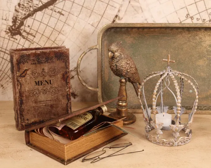 Aufbewahrungsbox - Menübuch 23 cm in Braun aus Kunstleder Vintage-Aufdruck