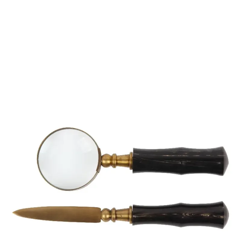 Lupe und Brieföffner Set, 17 cm mit schwarzen Griffen und goldfarbenen Messingdetails Set aus Lupe und Brieföffner mit schwarzen Griffen und goldfarbenen Messingdetails