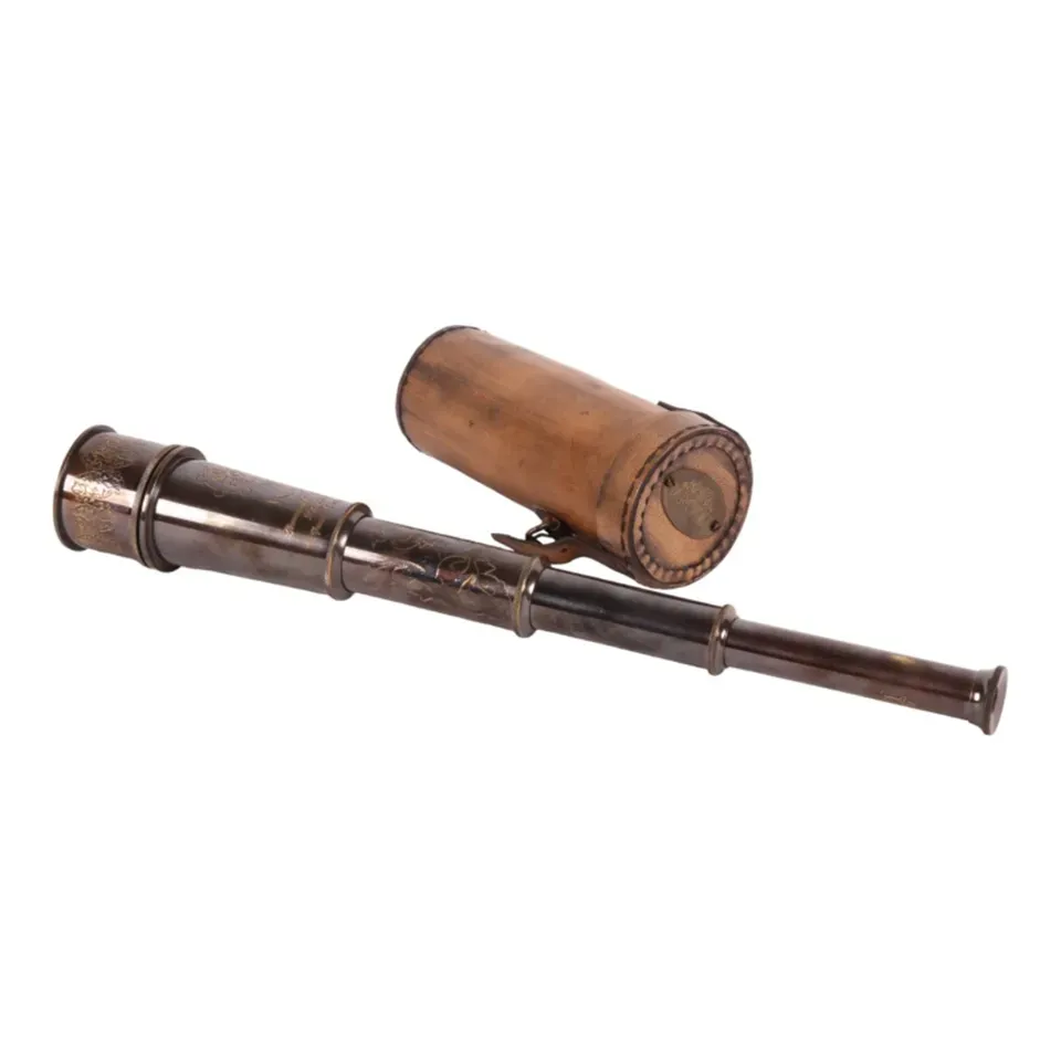 Antikes Teleskop mit Lederetui, 40 cm, aus Holz und Kupfer Ausziehbares Teleskop aus Holz und Kupfer mit braunem Lederetui