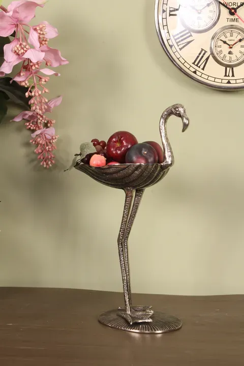 Silberfarbene Flamingoschale, 76 cm, aus Aluminium
