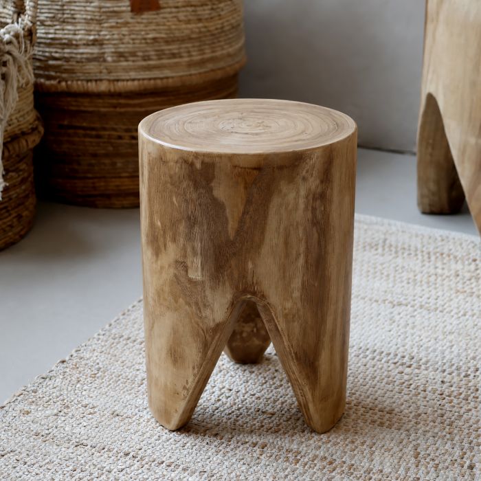 2er-Set handgemachte Baumstamm-Hocker aus Kaiserinbaumholz