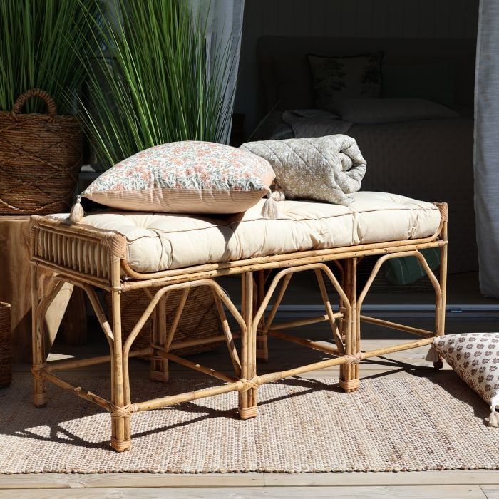 Handgemachte Rattanbank mit Kissen, 126 cm, natur