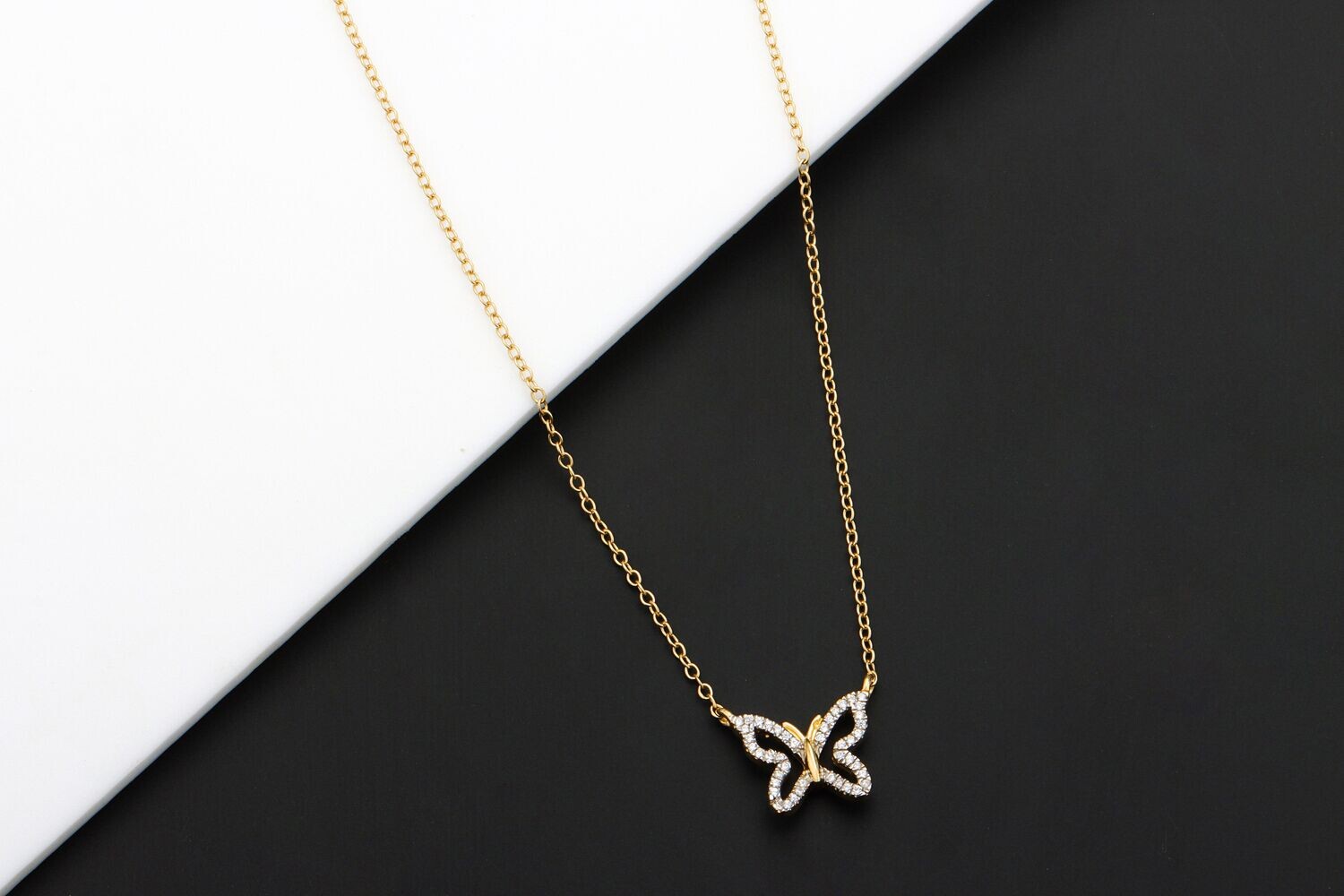 Ella Stein Open Wings Butterfly Necklace (Gold)