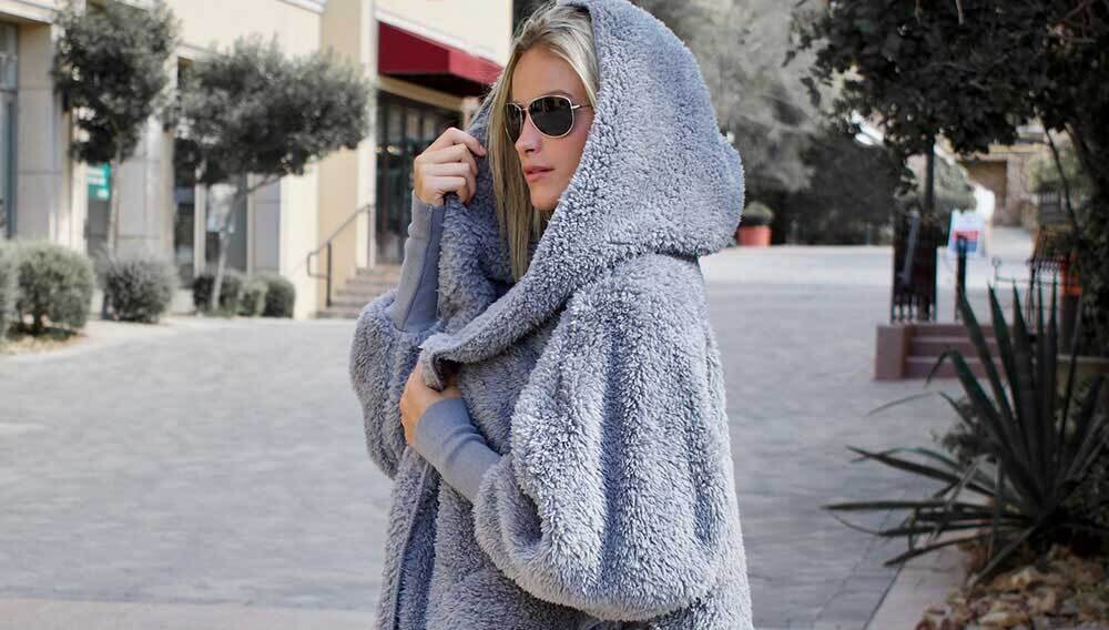 Nordic Beach Body Wrap in Grey Kitten