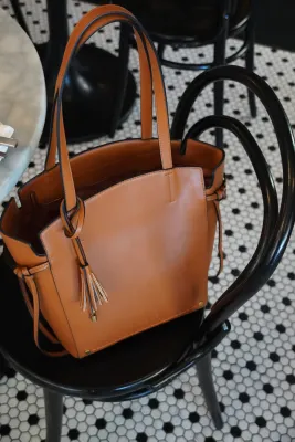 Roma Tote, Cognac