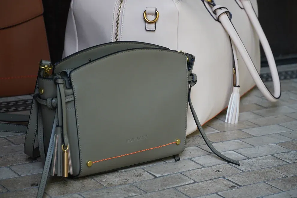Roma Crossbody, Olive