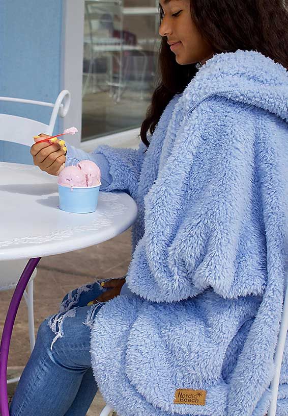 Nordic Beach Body Wrap in Cashmere Blue