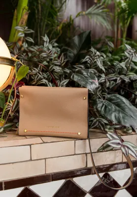 Vienna Crossbody, Latte