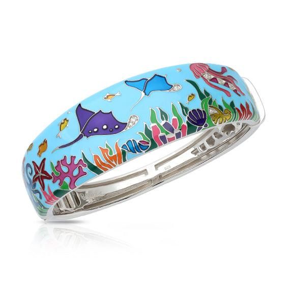 Belle Étoile Manta Ray Bangle, Blue Multi