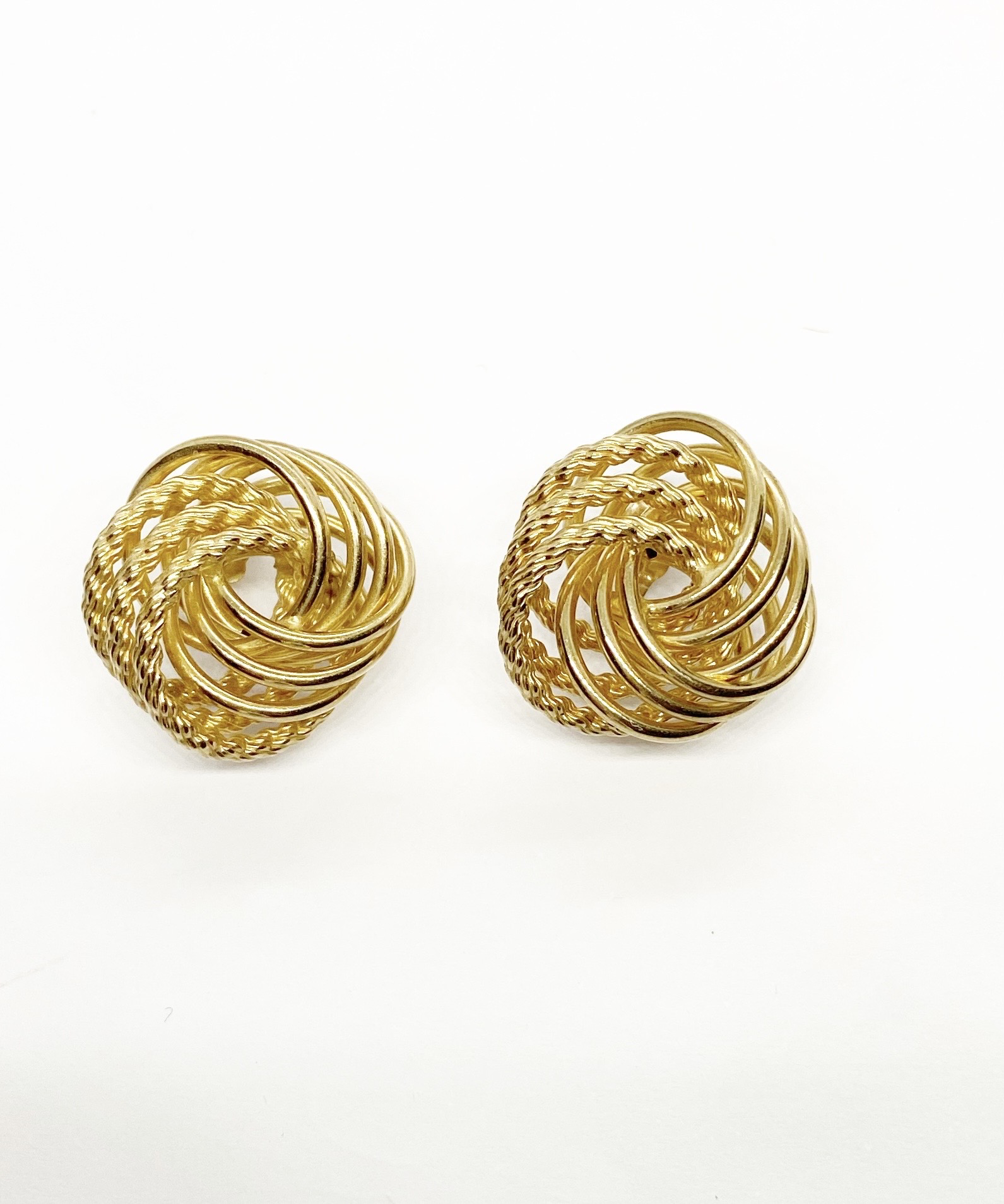 9ct Gold Large Knot Earrings