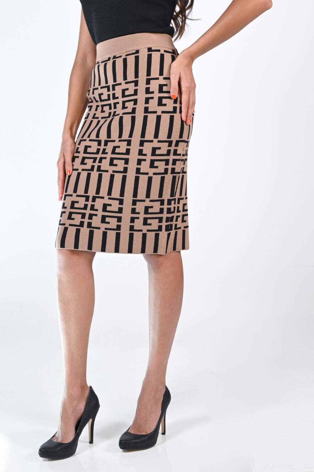 Frank Lyman 22 223466U Biege/Blk