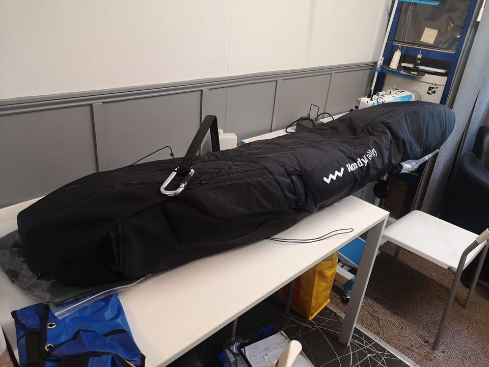 Brand new Tenax 4 'PTS ' - size 6L+