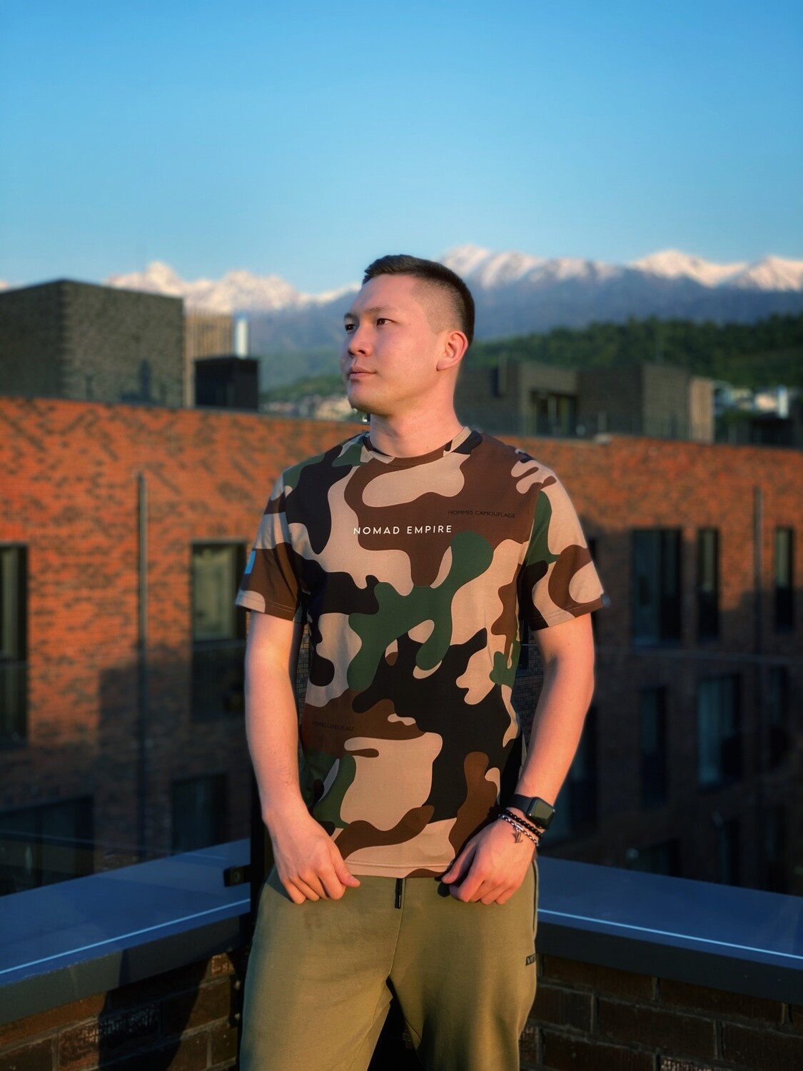 Футболка NOMAD EMPIRE CAMO GREEN