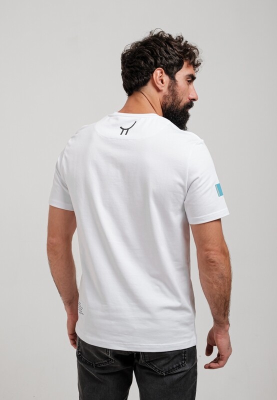 Футболка UAQ WHITE